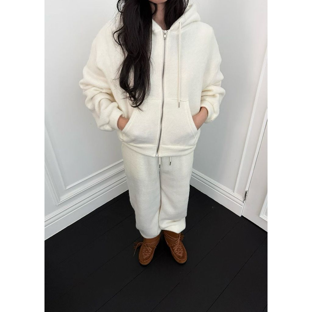 tw-11134207-81ztg-mgw20yi7mfpnf0