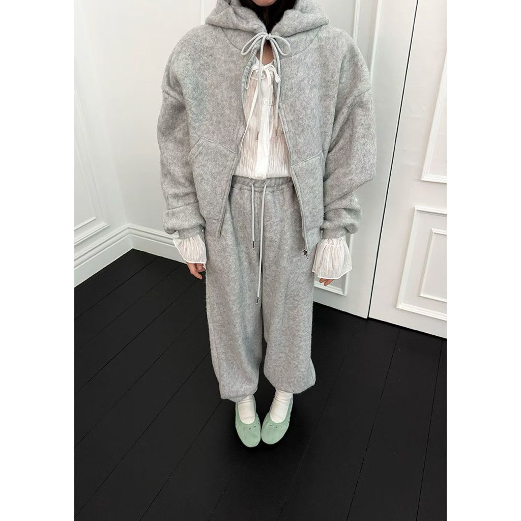 tw-11134207-81ztp-mgw20yj9nzf2b7