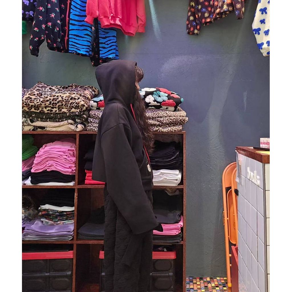 tw-11134207-81ztf-mgwcr01u2hosd5