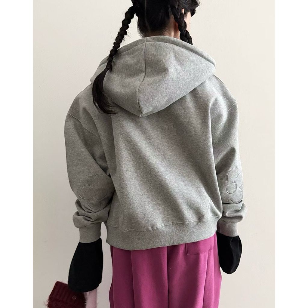 tw-11134207-81ztl-mgrksp1xe5fy82