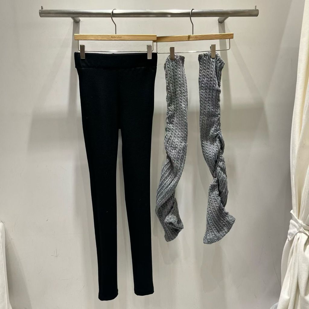 tw-11134207-81zti-mhvlrxyv1blu7b