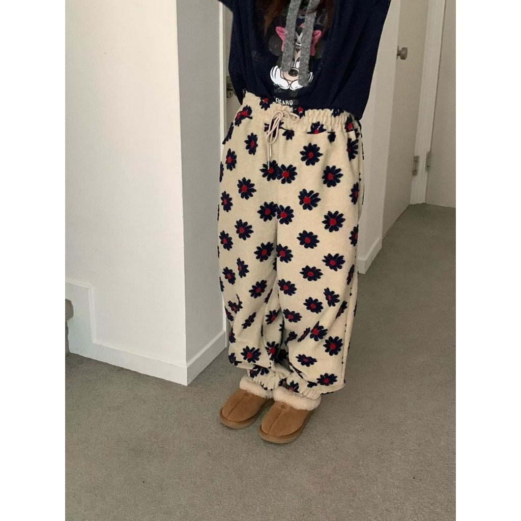 tw-11134207-81ztg-mht7d8kt1q8099