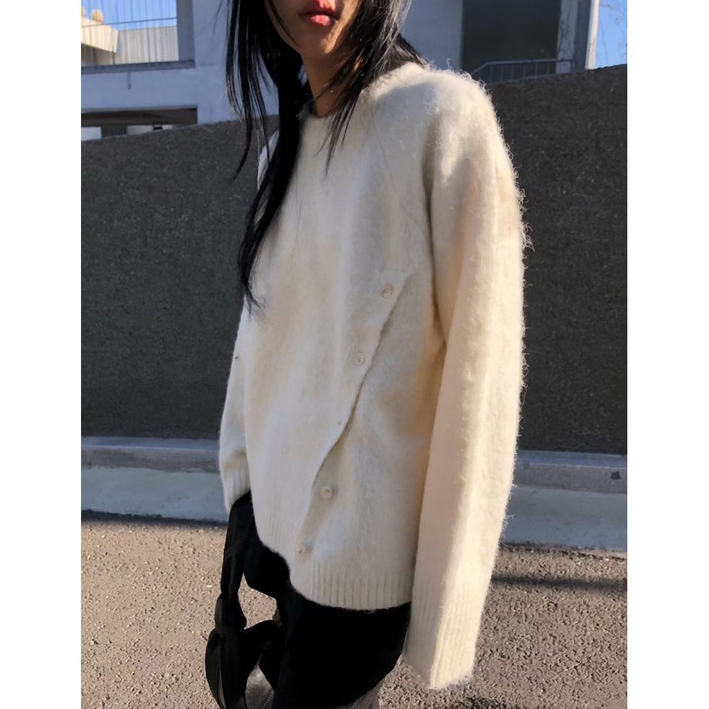 tw-11134207-81ztj-mi2ug0uz3xmq56