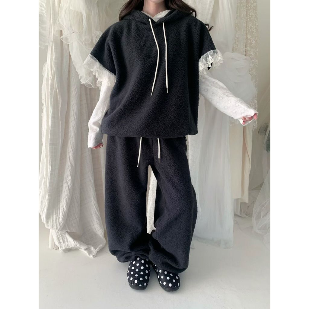 tw-11134207-81ztj-mi3stfxfr2f588