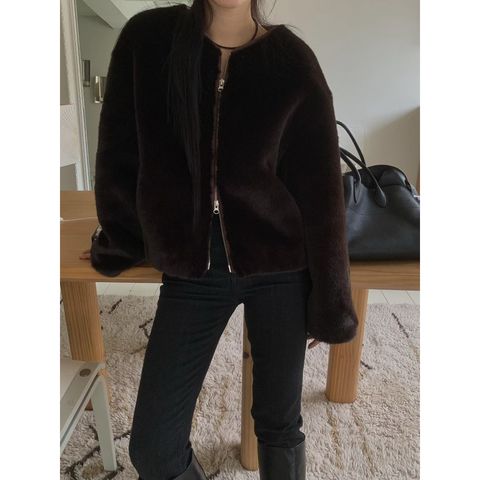 tw-11134207-81ztm-mi2u5owaiwoxb3