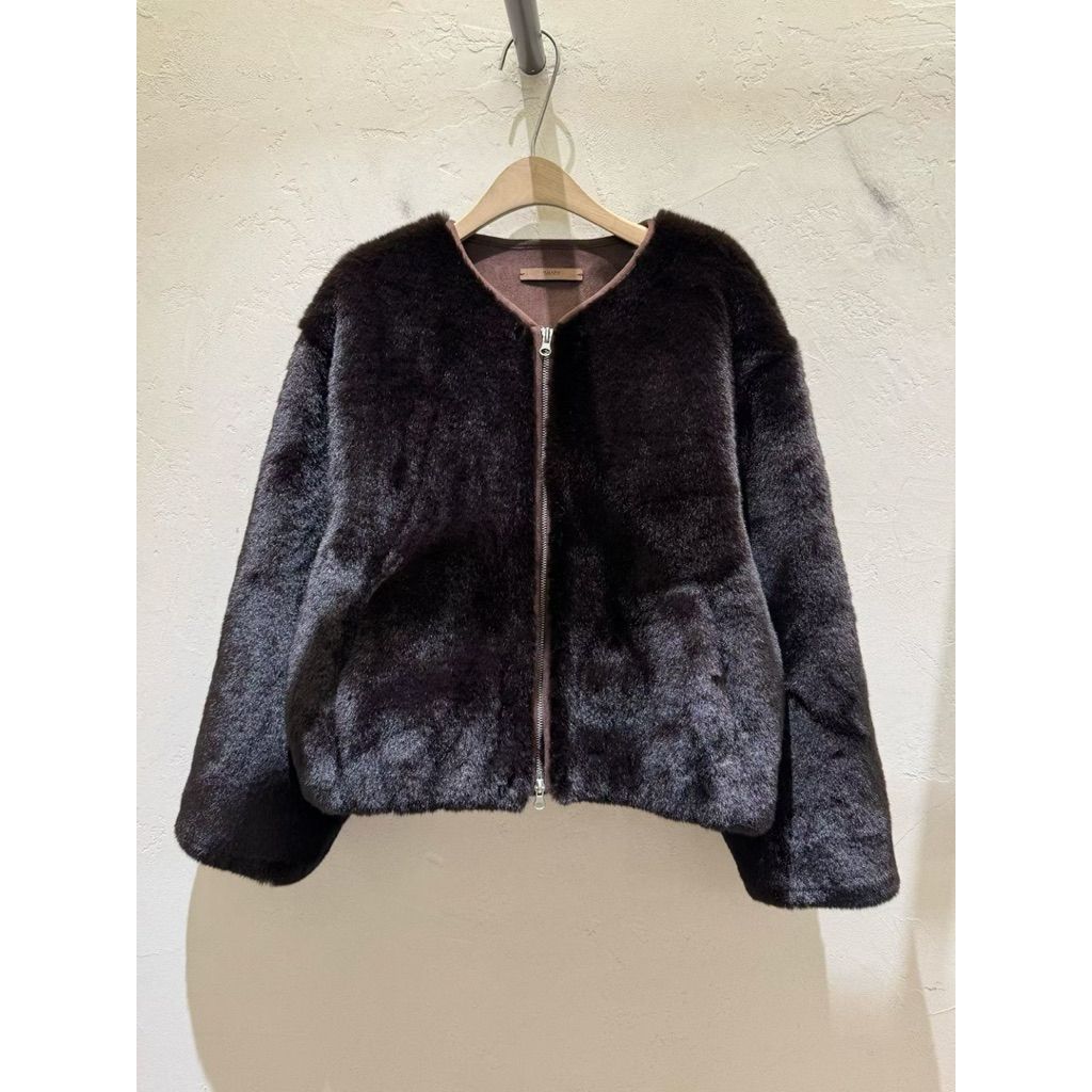 tw-11134207-81zth-mi2u5ovu7rbc4b