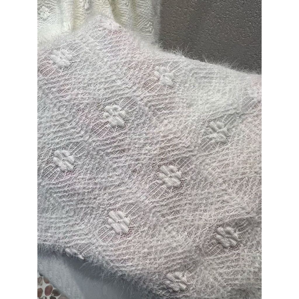 tw-11134207-81ztl-milaut5ki6800a