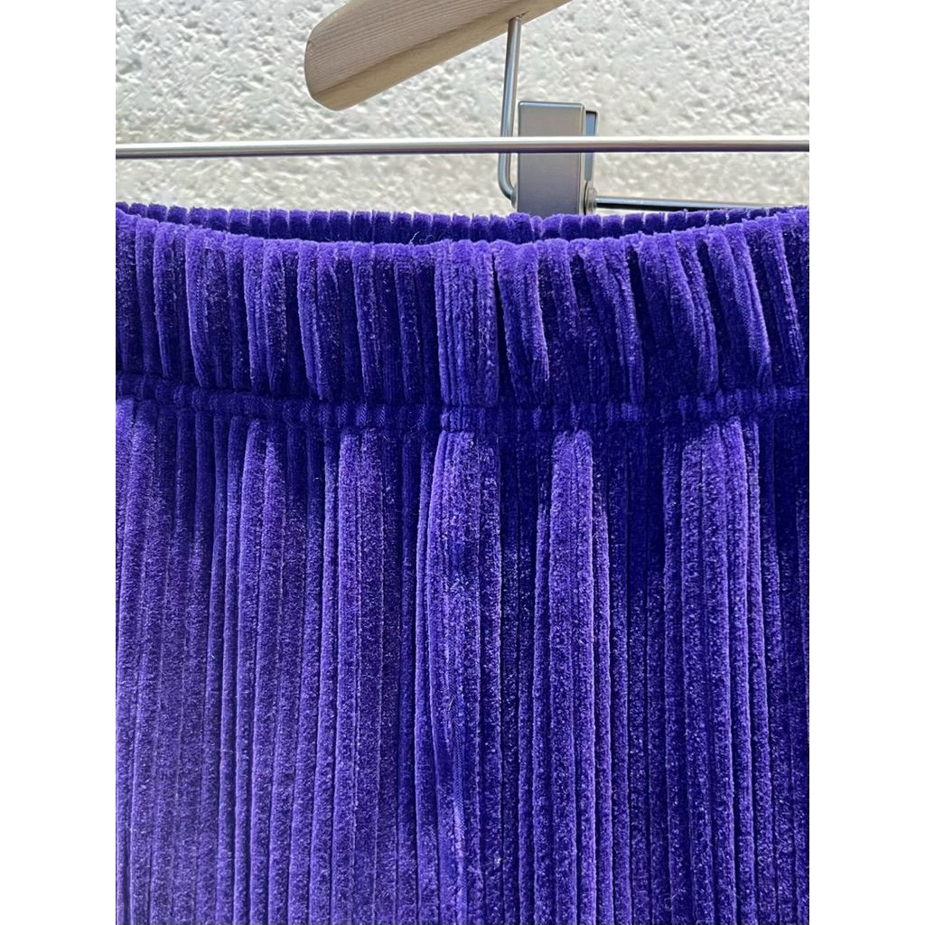 tw-11134207-81ztf-mil1uh71bqiv80