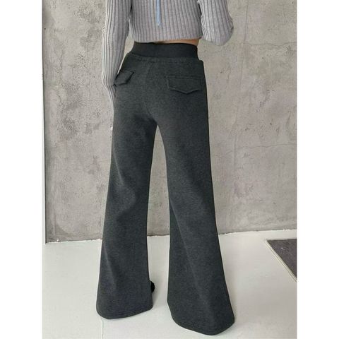 tw-11134207-81ztn-miuz40zdlog081