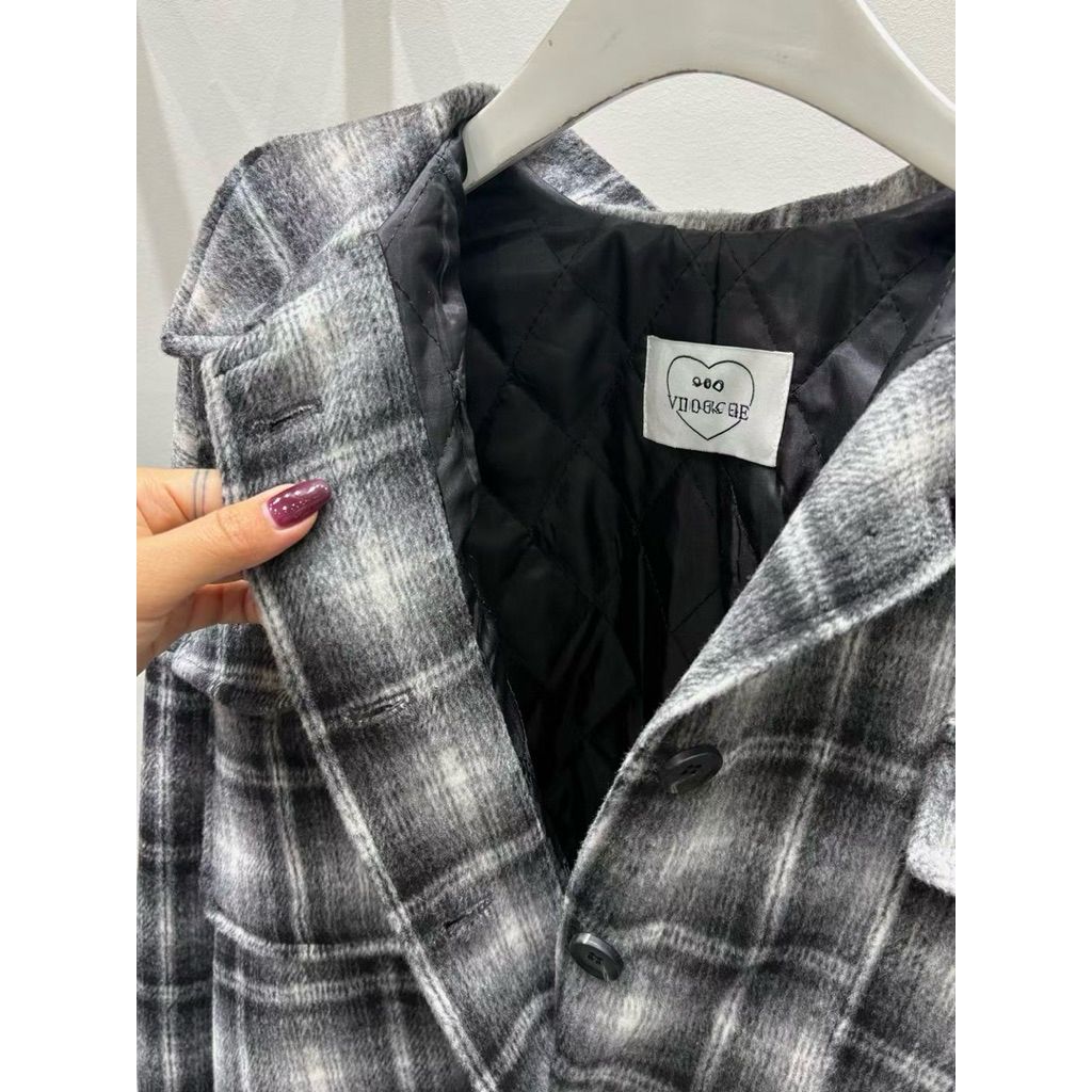 tw-11134207-81ztm-migx0o318ef53c