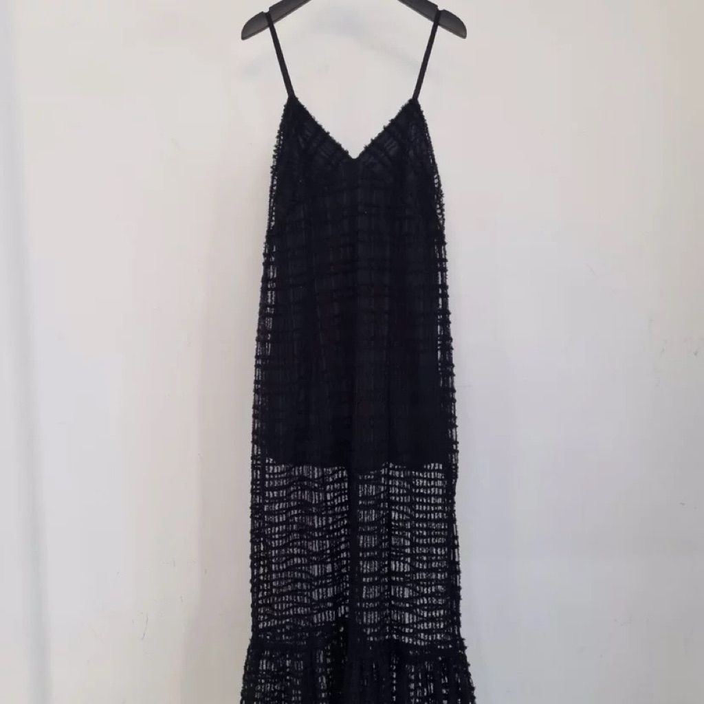 tw-11134207-81ztg-mibn3ix0e0w664