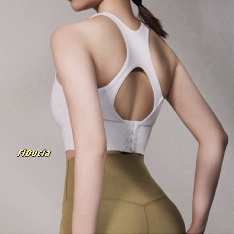 tw-11134207-7r992-lqr41yilyyu043