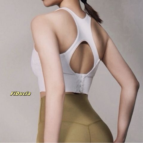 tw-11134207-7r992-lqr41yilyyu043
