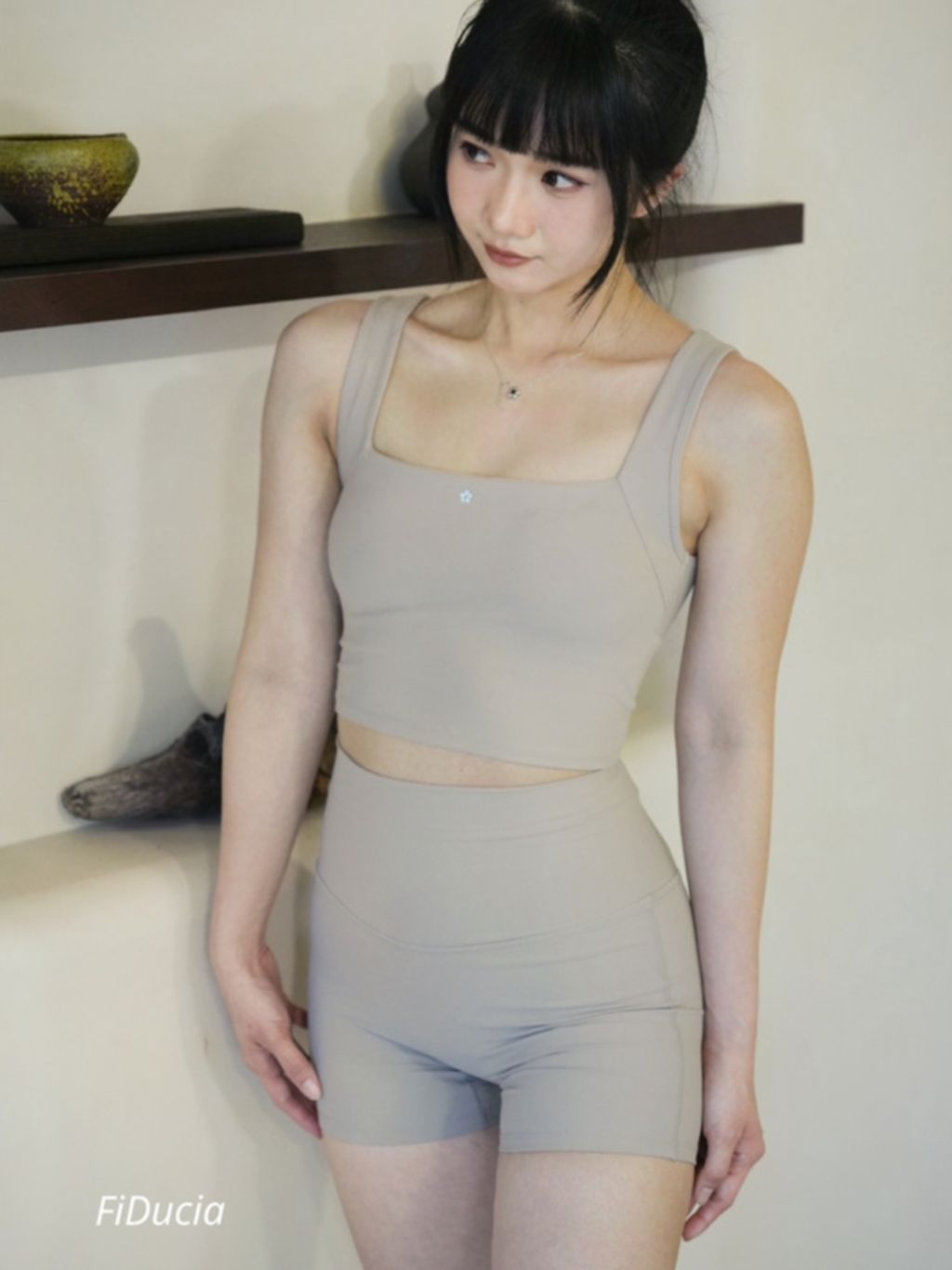 tw-11134207-7rbk1-m9wn358y92yh48