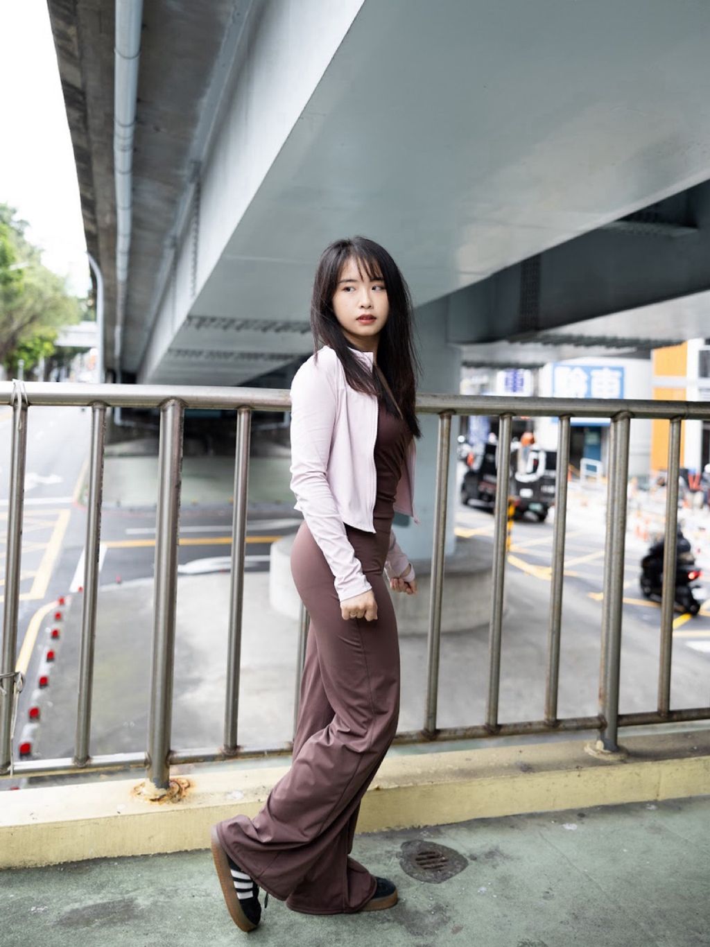 tw-11134207-820lg-mmeob3zldamnd8