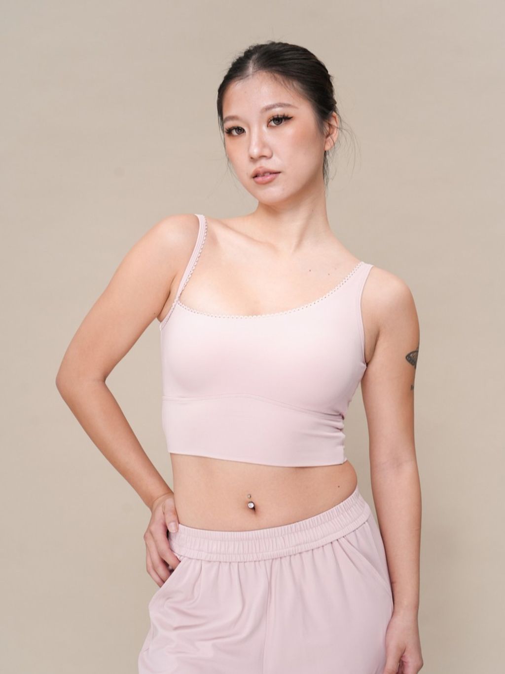 tw-11134207-81ztc-miithv3i3nk7ad