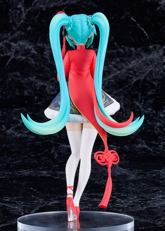 POP-UP-PARADE-Hatsune-Miku-Sourxuan-Good-Smile-Company-Chinese-New-Year (1)