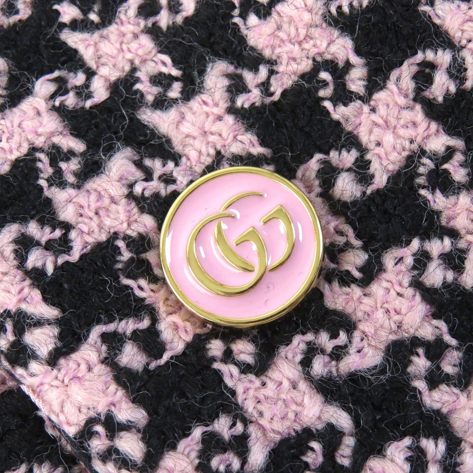 2JNyj6yEoTJckLQ3MkaVBb