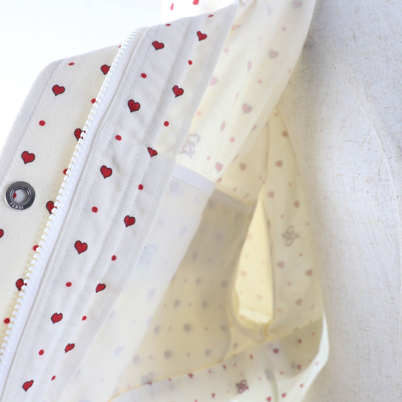 u2Hw8Dj3pAGEv83rvB7nnY