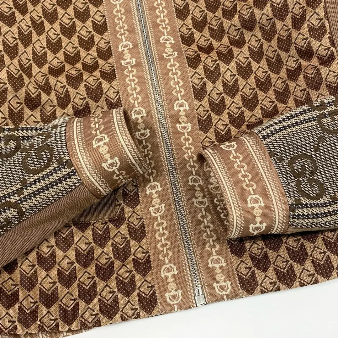 2JJubAkHTARZFmkTsYkAm9