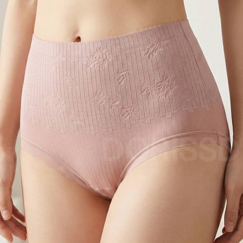 tw-11134207-81zto-mjj9wra56qdi0b