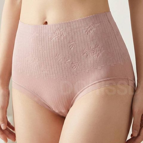 tw-11134207-81zto-mjj9wra56qdi0b