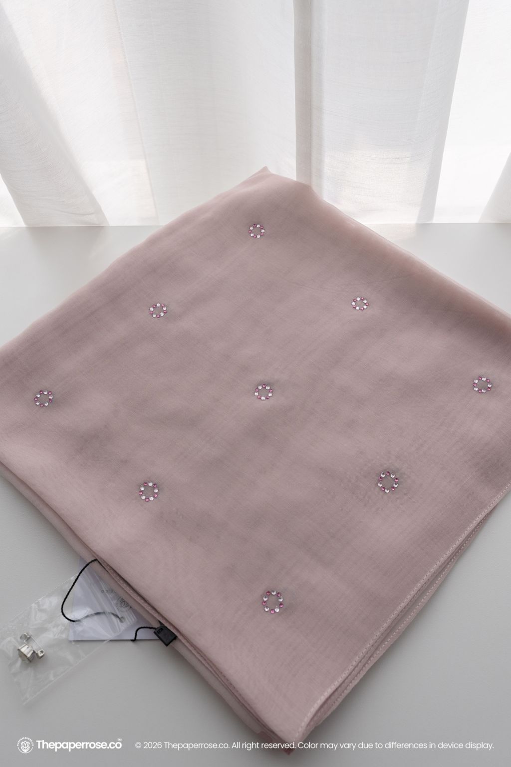 DSC08520 FULL RES OLIVRA PALE MAUVE