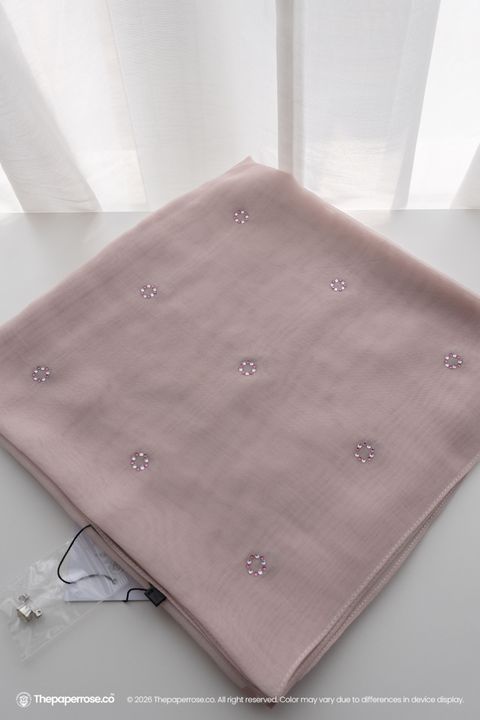 DSC08520 FULL RES OLIVRA PALE MAUVE