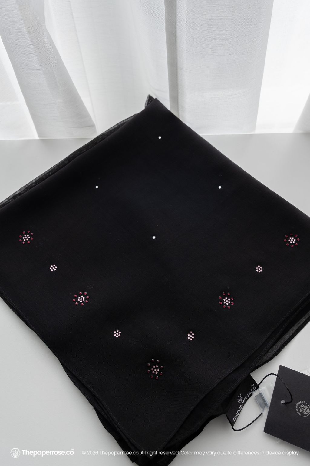 DSC08531 FULL RES AMORA BLACK