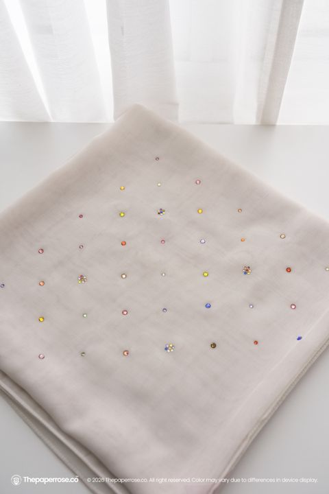 DSC08566 FULL RES ANELISE DUSTY LYCHEE