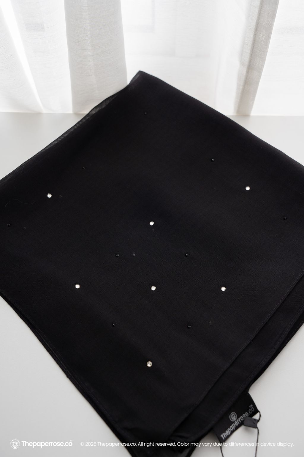 DSC08574 FULL RES THEA BLACK