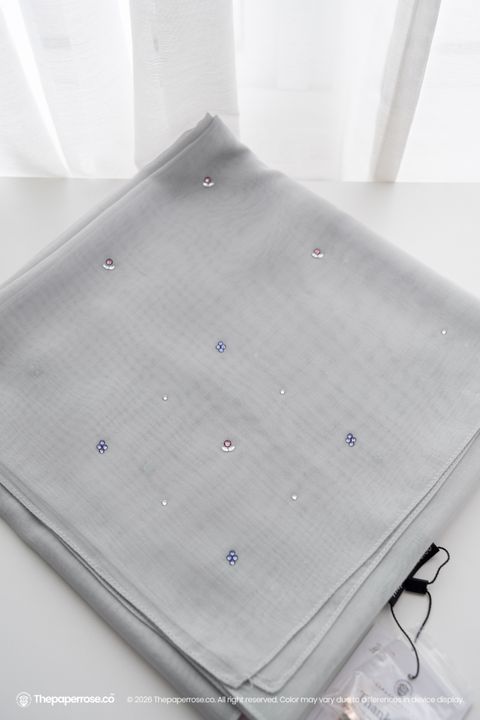 DSC08576 FULL RES CECILY LAVENDER MIST