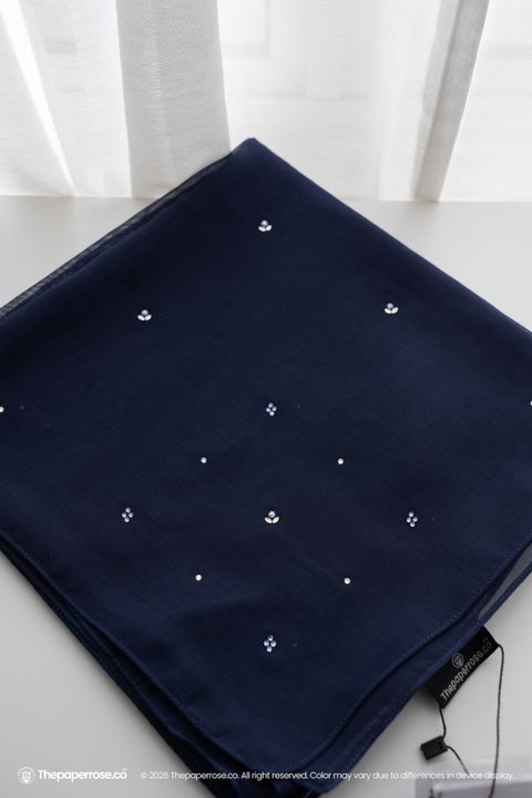 DSC08577 FULL RES CECILY MIDNIGHT BLUE