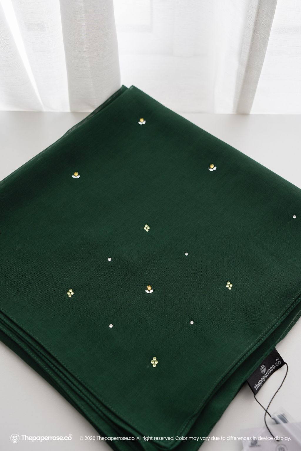 DSC08583 FULL RES CECILY EMERALD V2