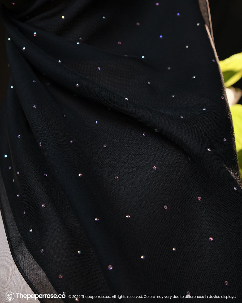5 LUMIERE RAYA DESIGN 16