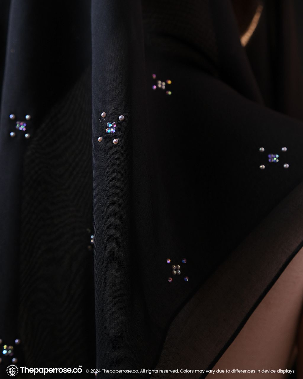 3 LUMIERE RAYA DESIGN 17