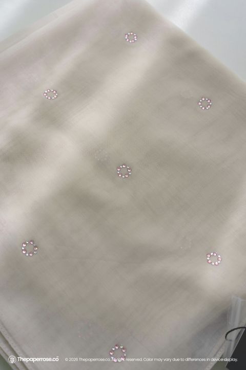 DSC07610 FULL RES OLIVRA DUSTY LYCHEE