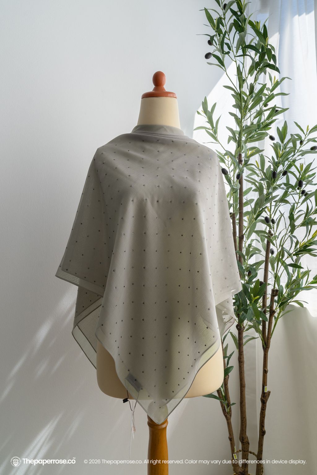 DSC07596 FULL RES TWINKLE GREIGE