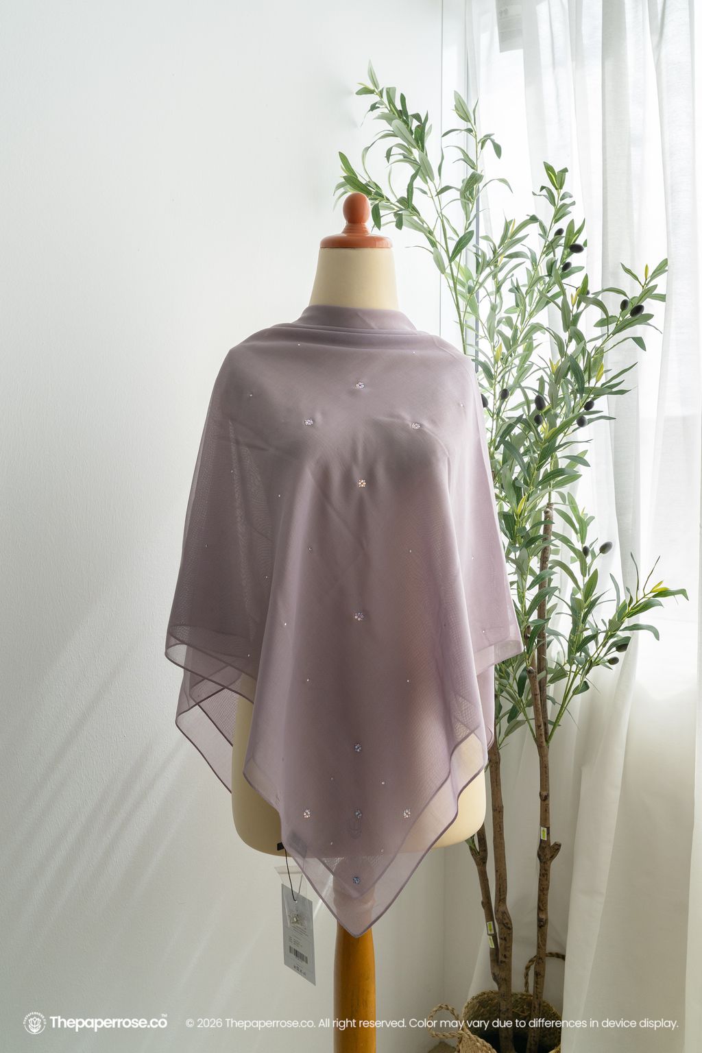 DSC07787 FULL RES DELILAH ANTIQUE PLUM