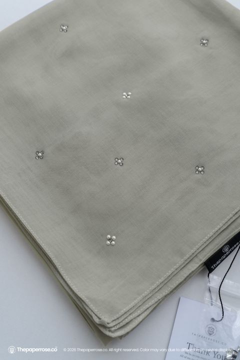 DSC07917 FULL RES NOELLE GREIGE