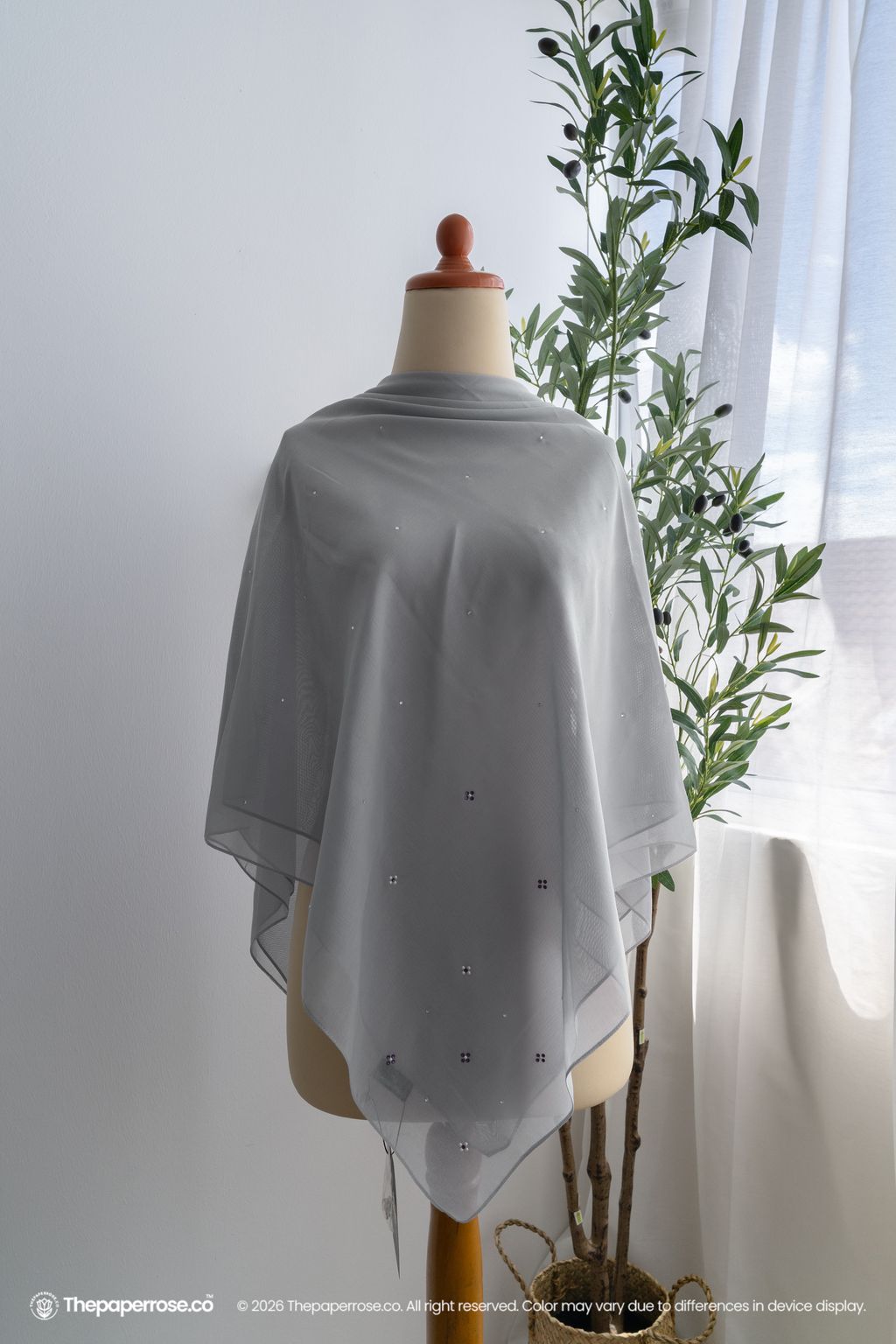 DSC07904 FULL RES NOELLE THISTLE