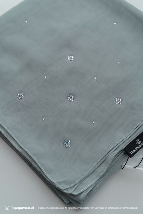 DSC07926 FULL RES DELILAH RARE DENIM