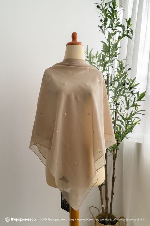 DSC07988 FULL RES OLIVRA MUTED ROSEWOOD