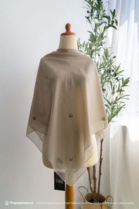 DSC08012 FULL RES HAILEY ROSE PETAL