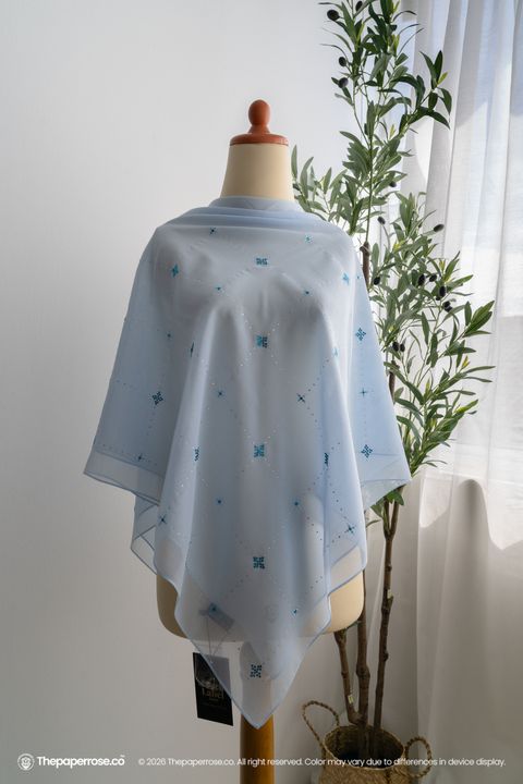 DSC08074 FULL RES ADELLE PALE CERULEAN