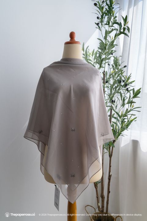 DSC08122 FULL RES HAILEY GREIGE