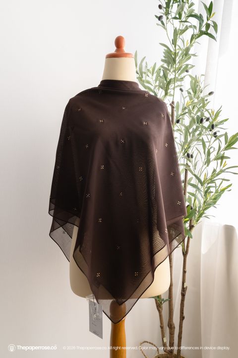 DSC08176 FULL RES RHAE BRUNETTE