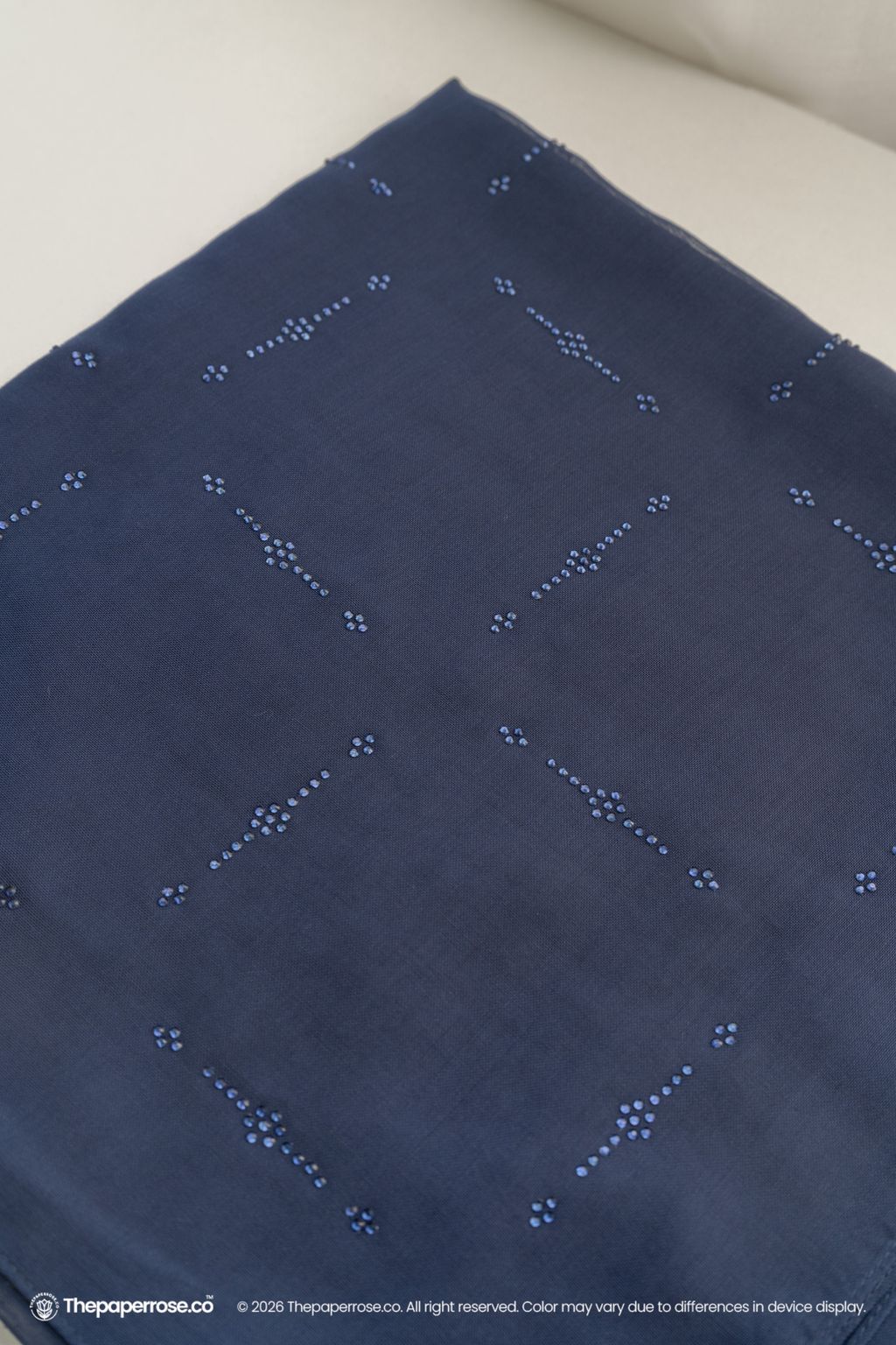 DSC08205 FULL RES ERYNNE BLUE BLACK