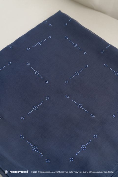 DSC08205 FULL RES ERYNNE BLUE BLACK