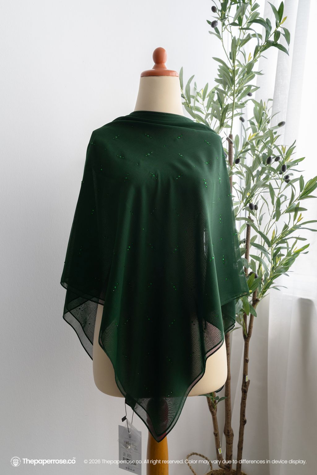 DSC08179 FULL RES IXARA EMERALD